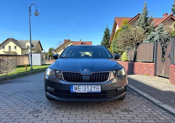 Skoda Octavia cena 59900 przebieg: 168300, rok produkcji 2019 z Chorzów małe 352